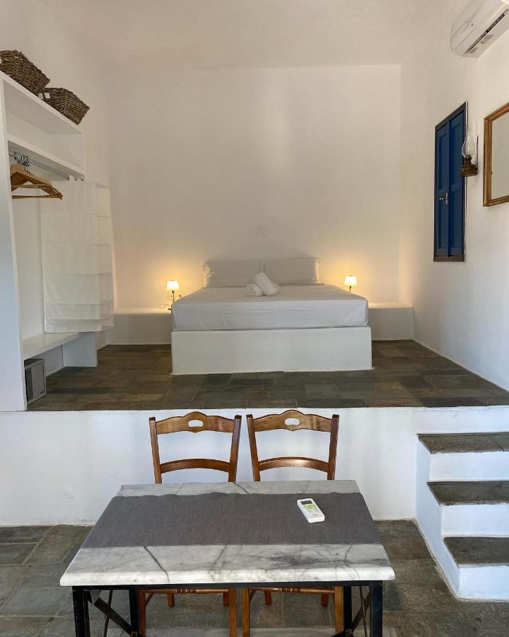 Iliopetra Studios Chrisi Akti  Buitenkant foto